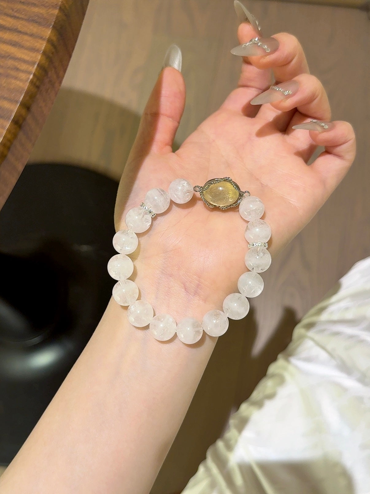 ▫️▪️ White Ghost Citrine Box Bracelet